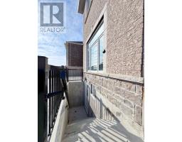 Lower - 1 Kenneth Ross Bend, East Gwillimbury, ON L9N0T7 Photo 23