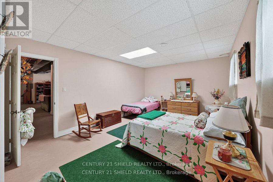 67 FRONT ST STREET - Image 33