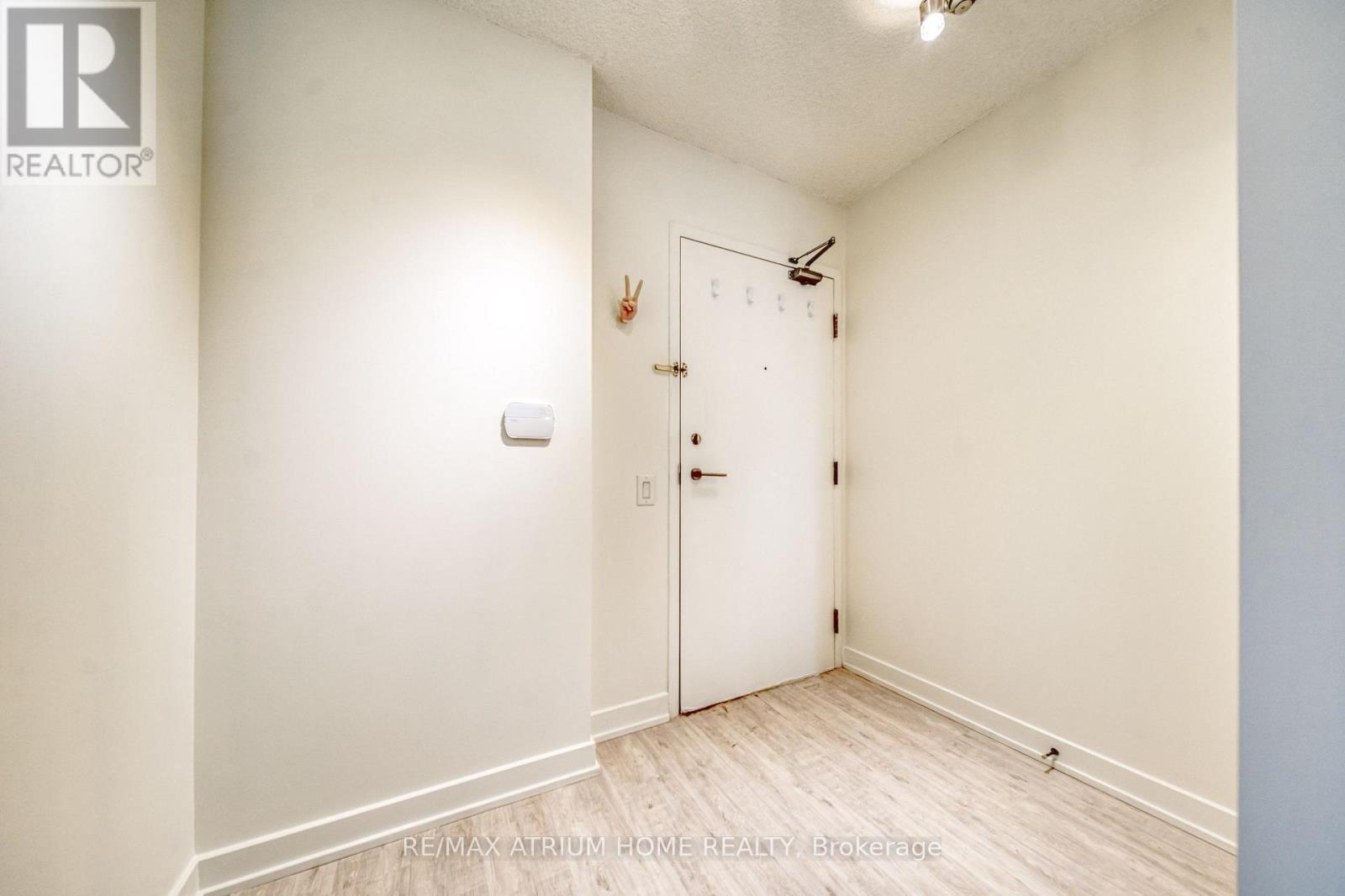 29 Singer Court — photo 26