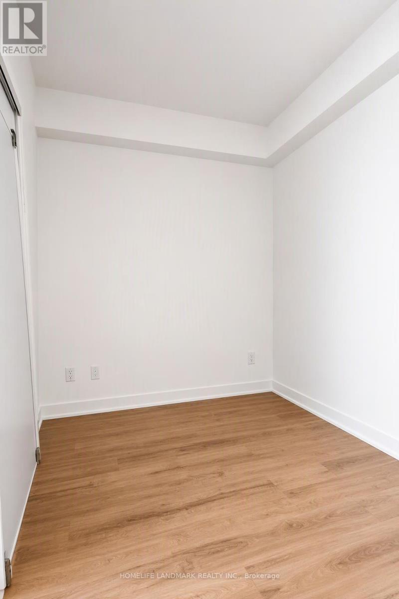 #2117 85 WOOD STREET - Image 8