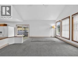 6338 Waltham Avenue, Burnaby, BC V5H3V4 Photo 13
