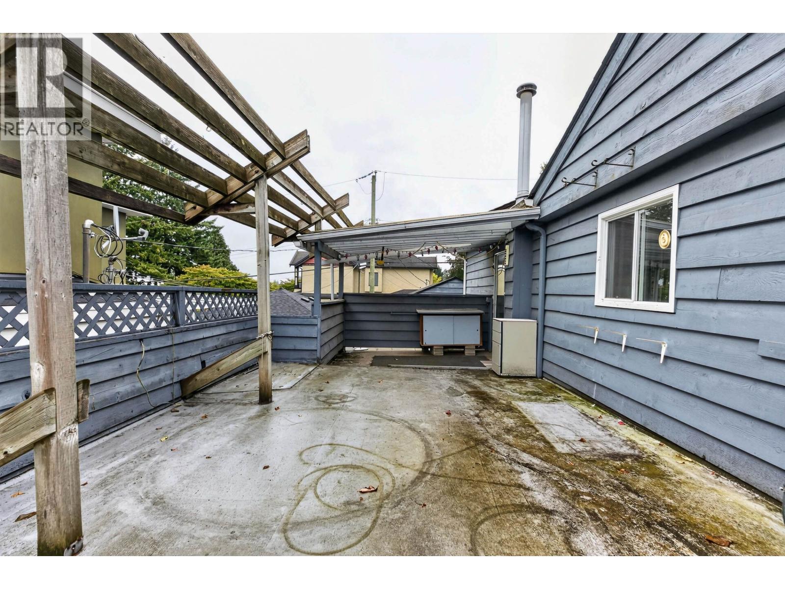 Photo of 6338 WALTHAM AVENUE 18