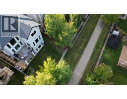 14 Westmount Way - photo 3