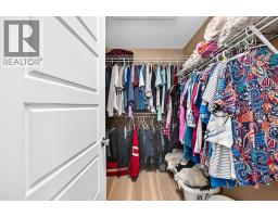 14 Westmount Way - photo 23