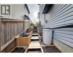 14 Westmount Way - photo 38