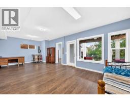 14 Westmount Way - photo 32