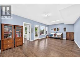 14 Westmount Way - photo 31