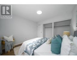 172 Hollyberry Trail, Toronto, ON M2H2P4 Photo 25