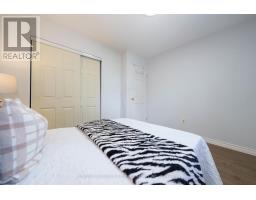 172 Hollyberry Trail, Toronto, ON M2H2P4 Photo 16