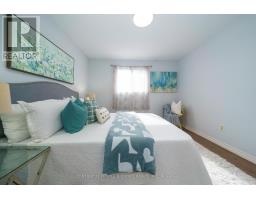 172 Hollyberry Trail, Toronto, ON M2H2P4 Photo 22