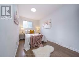 172 Hollyberry Trail, Toronto, ON M2H2P4 Photo 26