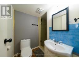 172 Hollyberry Trail, Toronto, ON M2H2P4 Photo 40