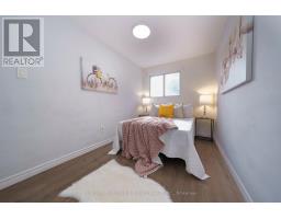 172 Hollyberry Trail, Toronto, ON M2H2P4 Photo 27