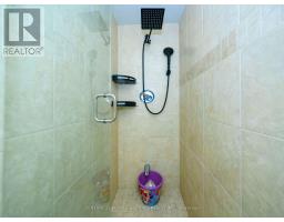 172 Hollyberry Trail, Toronto, ON M2H2P4 Photo 42