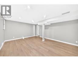 39 Woodfield Crescent Sw, Calgary, AB T2W3W2 Photo 24