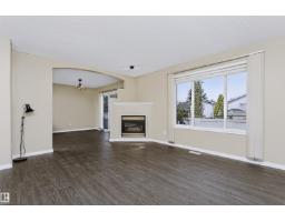 Bedroom 3 - 4112 37a Av Nw, Edmonton, AB T6L7A1 Photo 6