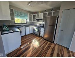 Primary Bedroom - 4916 53 St, Entwistle, AB T0E0S0 Photo 6