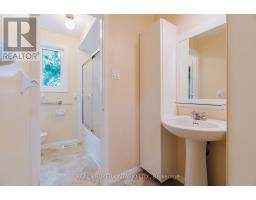 16 Gold Crescent, Russell, ON K4R1B4 Photo 19