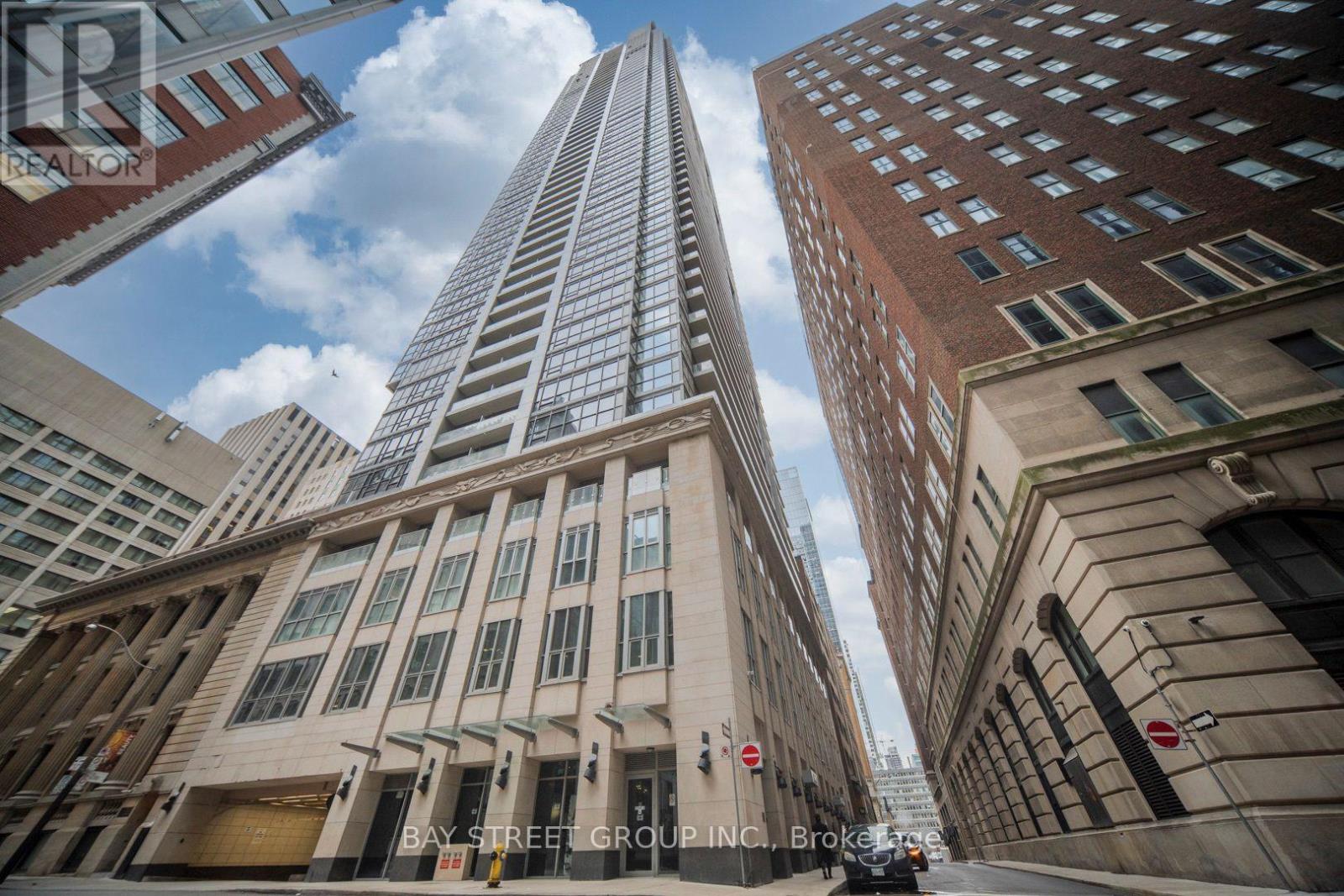 712 - 70 TEMPERANCE STREET, Toronto (Bay Street Corridor)