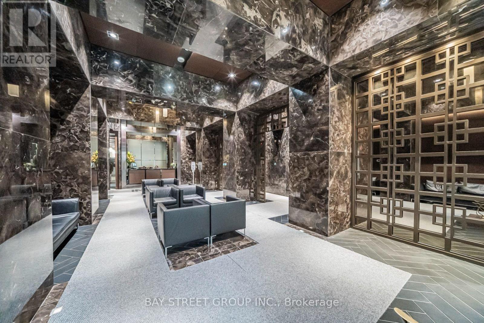 712 - 70 TEMPERANCE STREET, Toronto (Bay Street Corridor) — photo 3