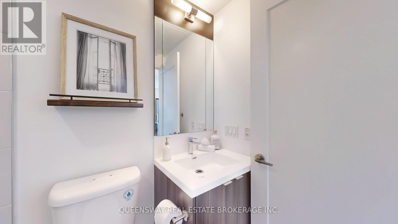 #1605 101 ERSKINE AVENUE - 25