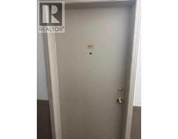 8412, 304 Mackenzie Way SW - photo 2