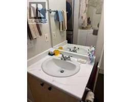 8412, 304 Mackenzie Way SW - photo 5