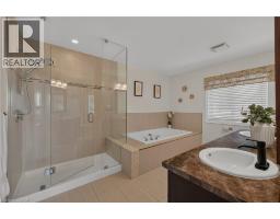 268 Evens Pond Crescent, Kitchener, ON N2R0B8 Photo 33