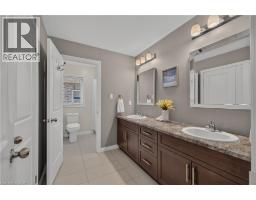268 Evens Pond Crescent, Kitchener, ON N2R0B8 Photo 40
