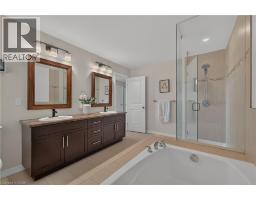 268 Evens Pond Crescent, Kitchener, ON N2R0B8 Photo 34