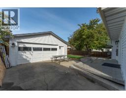 208 Woodpark Place SW - photo 35