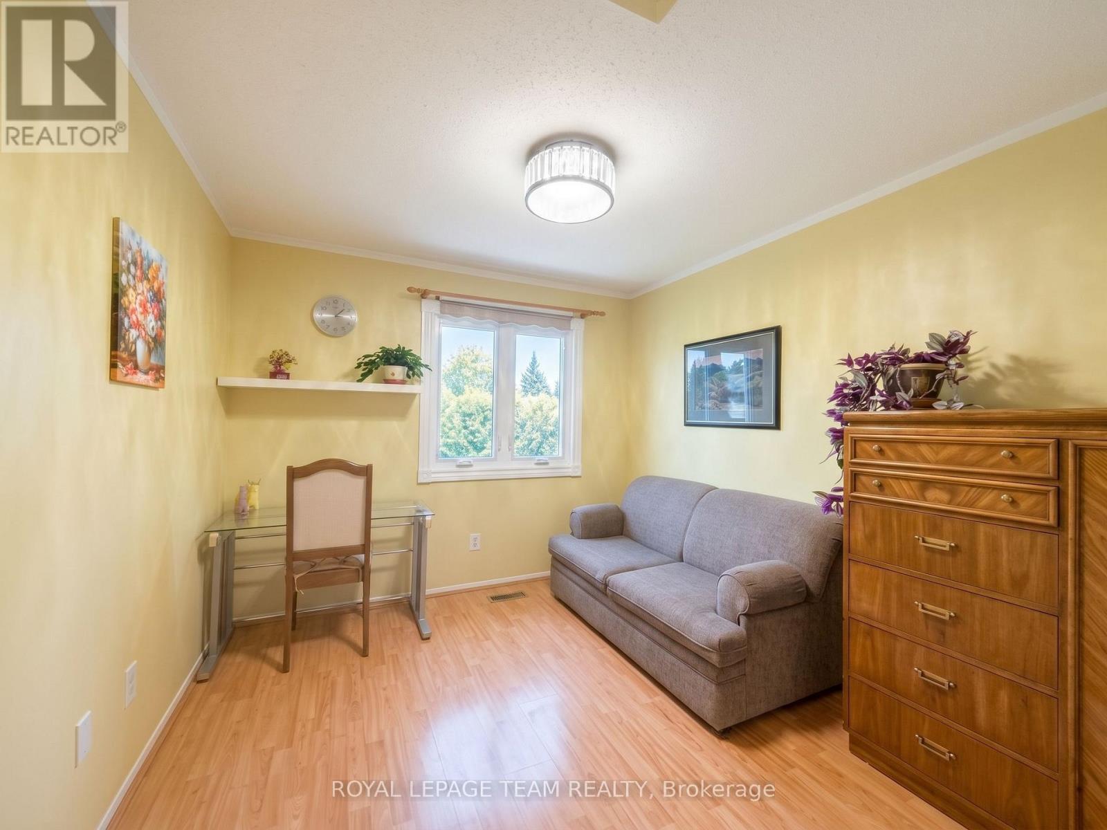 66 ARMADALE CRESCENT - Image 26