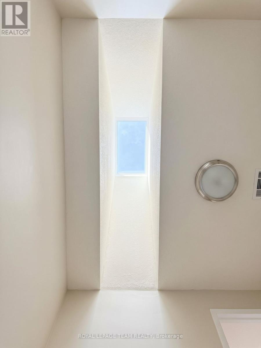 66 ARMADALE CRESCENT - Image 7