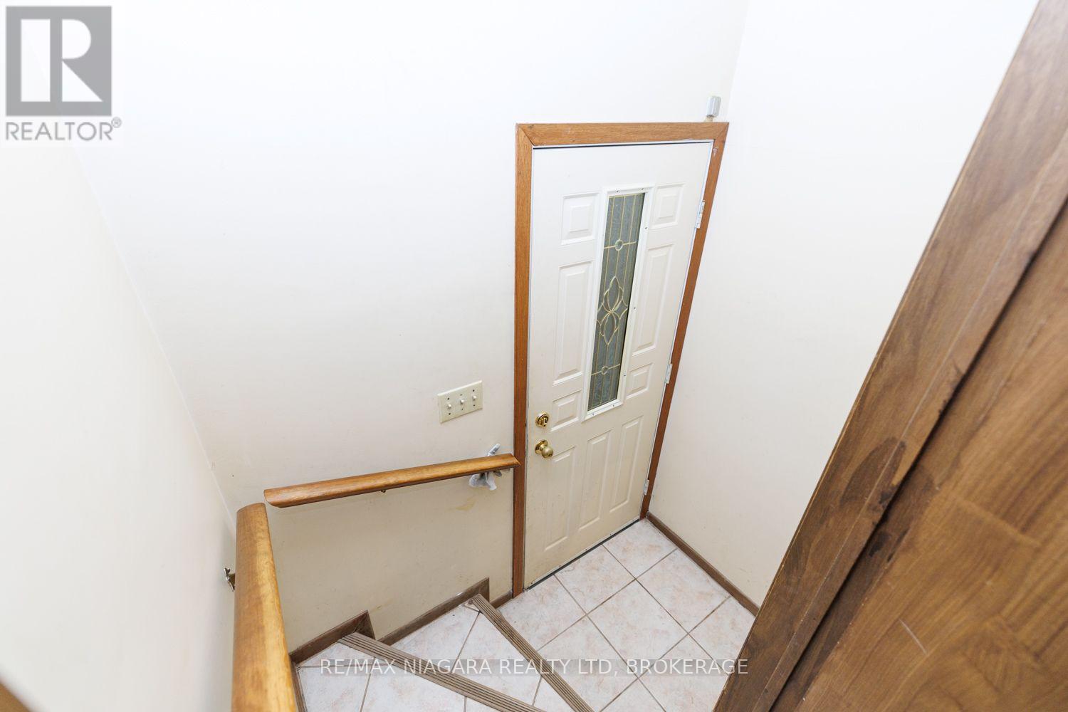 567 LYONS CREEK ROAD - 30