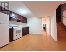 69 Hazelmere Drive, Richmond Hill, ON L4B1W8 Photo 9