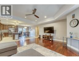 Family room/Fireplace - 415 Rosewood Drive, Lakeshore, ON N8L1B9 Photo 6