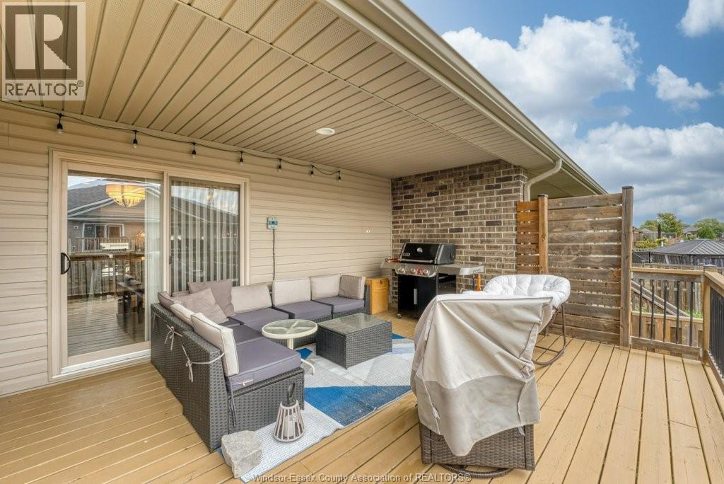 415 ROSEWOOD DRIVE - Image 36