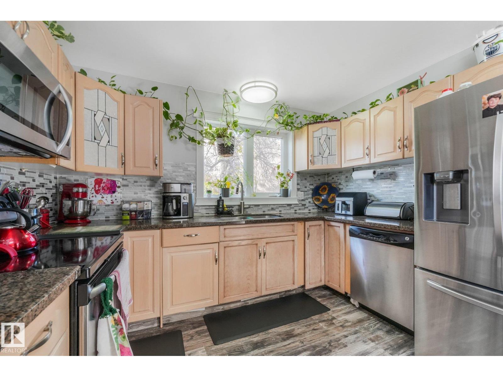 265 GRAND MEADOW CR NW - 55