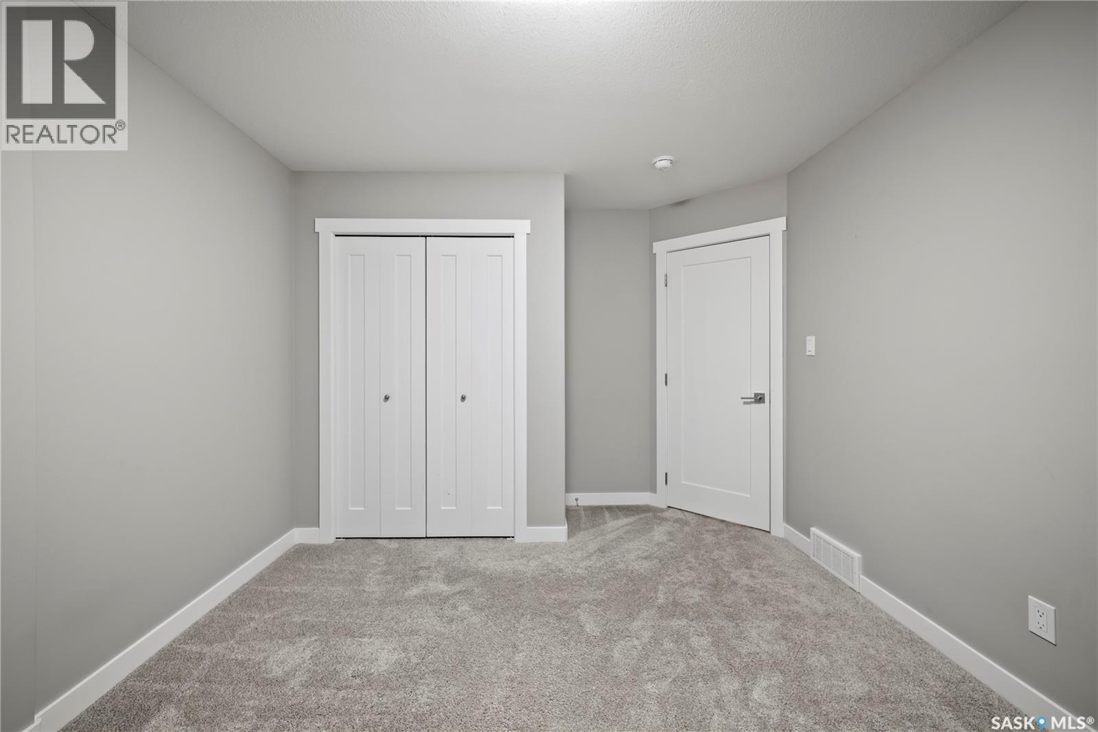 4608 Mutrie CRESCENT - Image 22