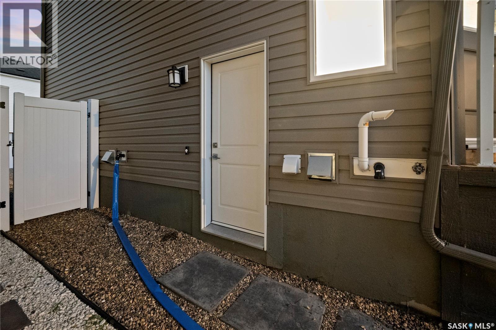 4608 Mutrie CRESCENT - Image 26