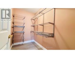 207 - 300 Keats Way, Waterloo, ON N2L6E6 Photo 17