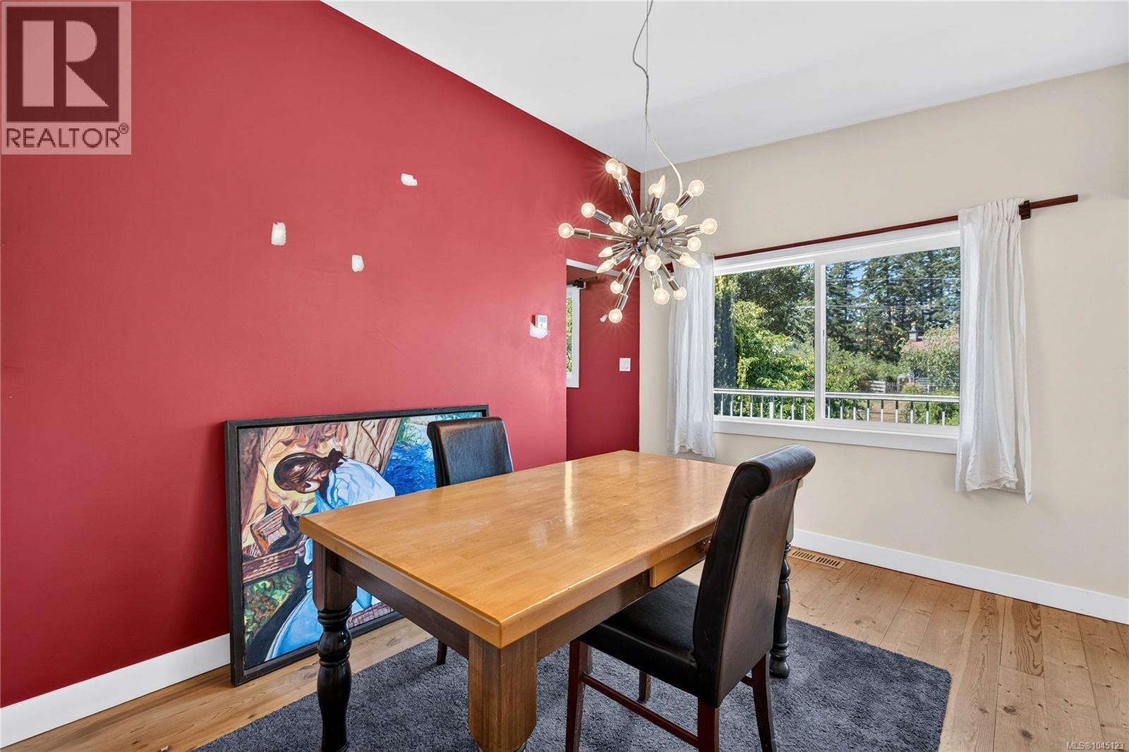 243 Maliview Dr - Image 11