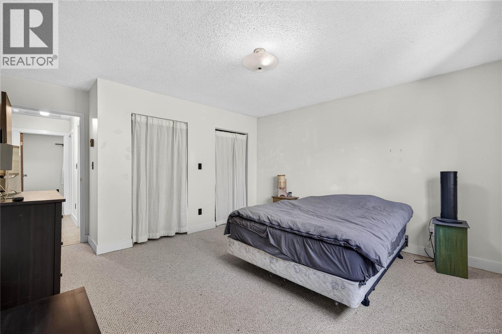 243 Maliview Dr - Image 23