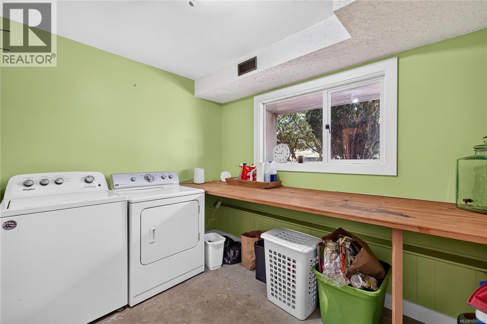 243 Maliview Dr - 33
