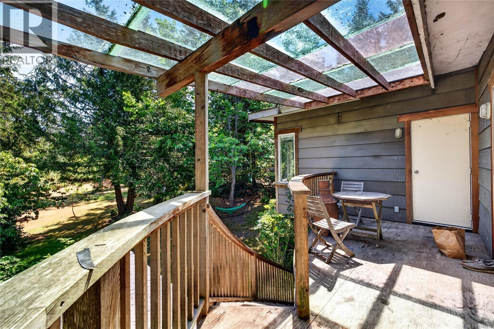 243 Maliview Dr - 36