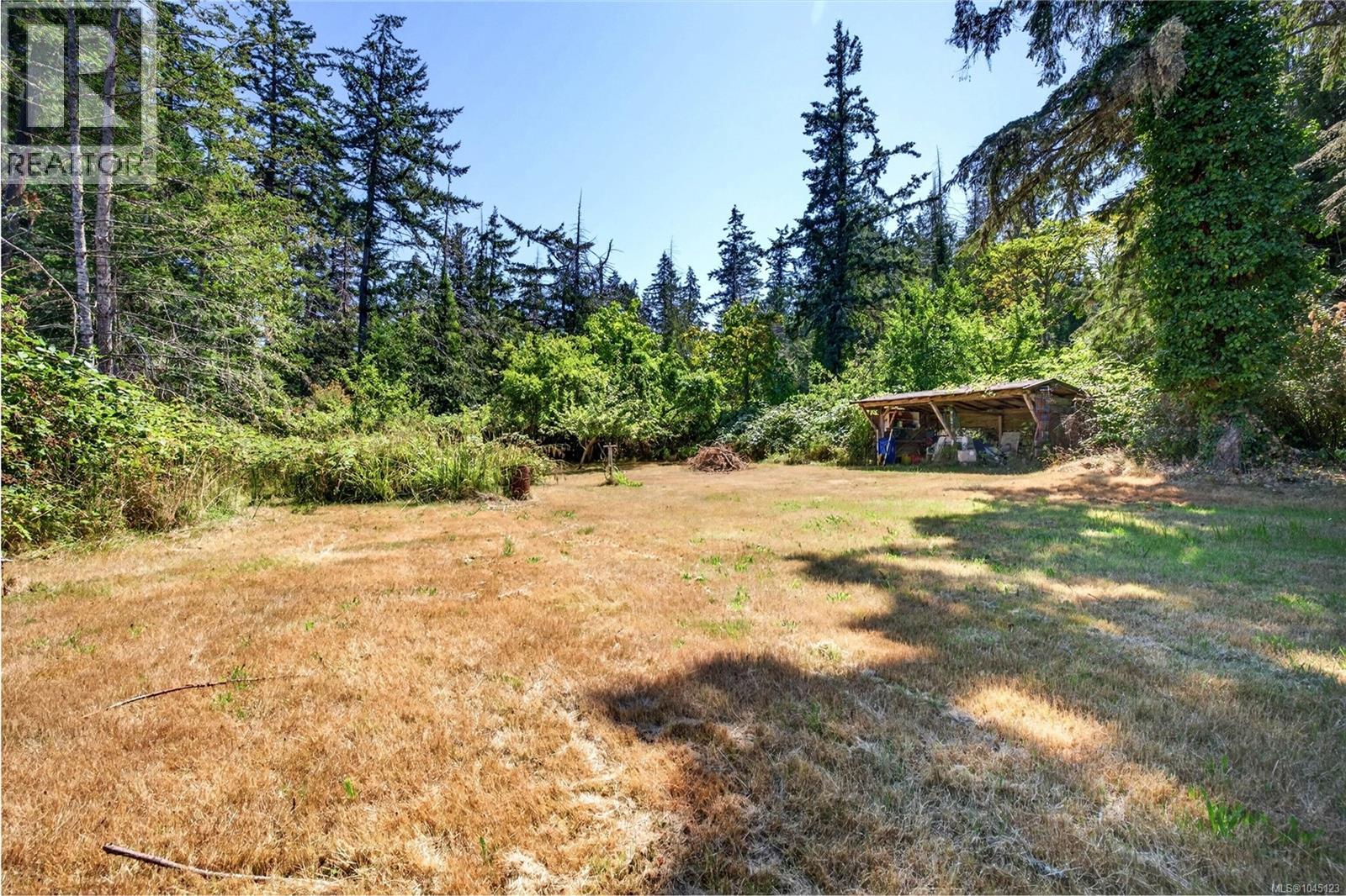 243 Maliview Dr - Image 39