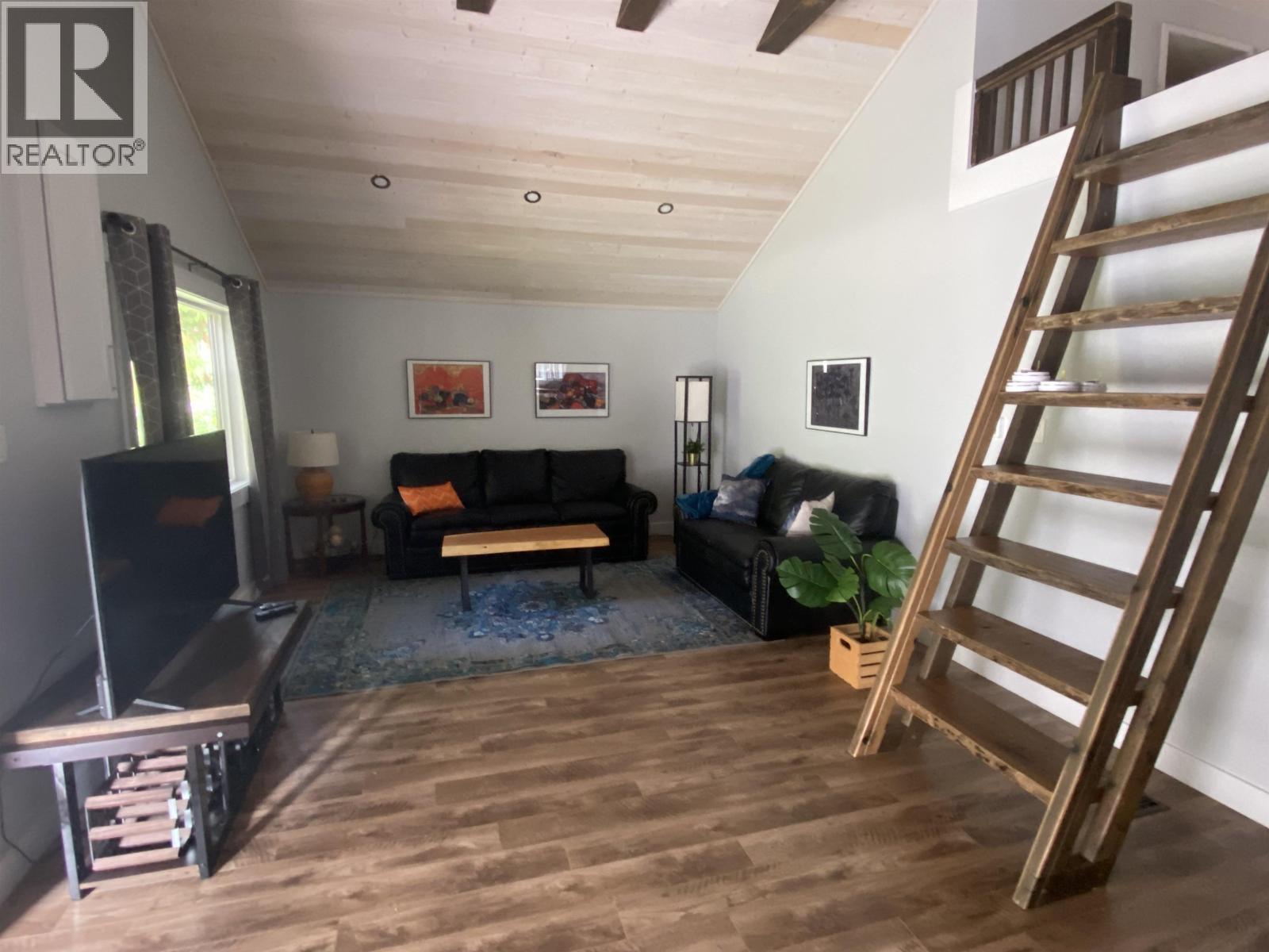 2448 FIRST AVENUE - 7