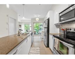 316 13789 107a Avenue, Surrey, BC V3T0B8 Photo 11