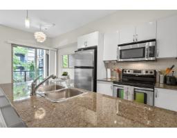 316 13789 107a Avenue, Surrey, BC V3T0B8 Photo 13