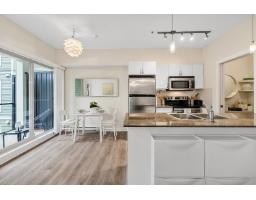 316 13789 107a Avenue, Surrey, BC V3T0B8 Photo 7
